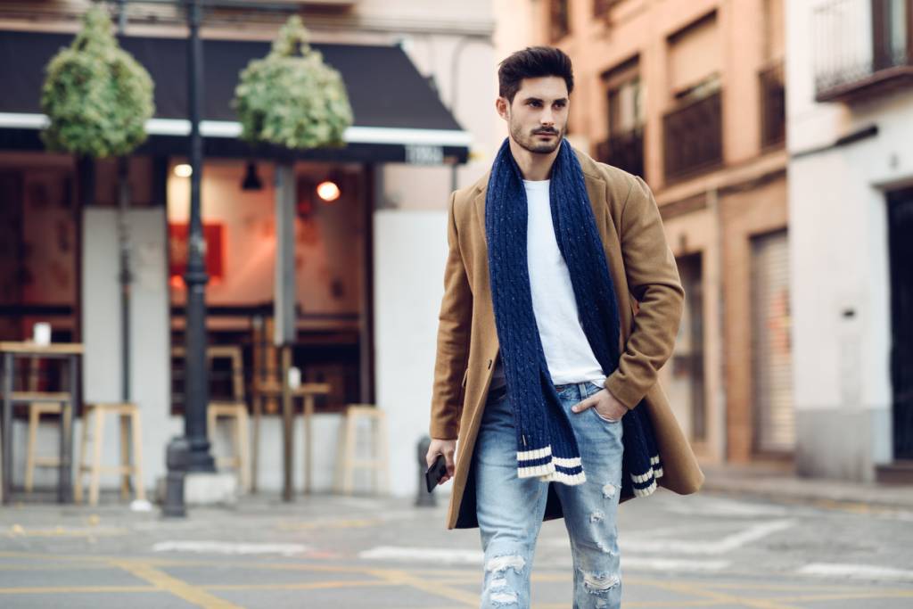 accessoires look masculin réussi